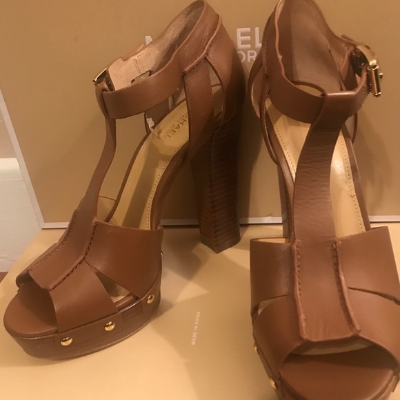 Michael Kors Heel Sandal - Picture 2 of 8